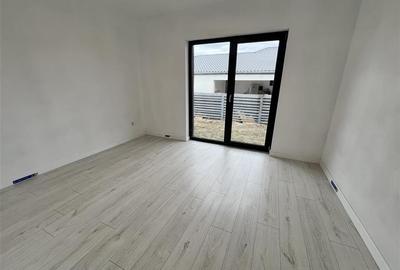 Casa individuala Cristian incalzire in pardoseala si garaj - 13