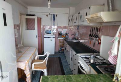 Vand apartament spatios , zona centrala, Colegiul Militar Breaza - 1