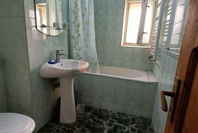 Apartament 3 camere decomandat zona Crang - 4