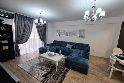 Apartament cu 2 camere, mobilat în Central