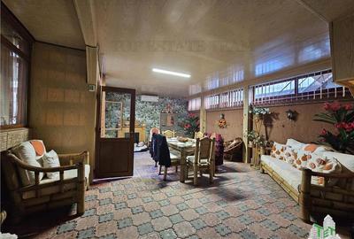 Casa spatioasa si versatila de vanzare in Eforie Nord - ideala pentru locuinta + - 14