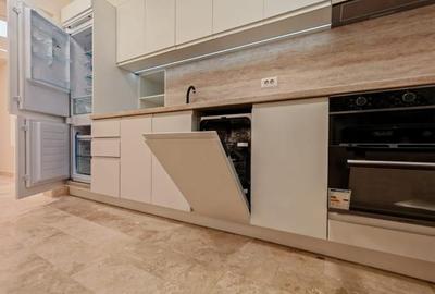Apartament cu 5 camere decomandat în Dorobanți