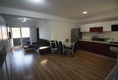 Apartament cu 2 camere semidecomandat, mobilat în Mehala