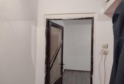 Vând apartament 2 camere - 4