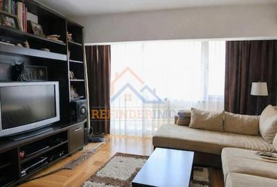 Blv Unirii 2 camere etaj intermediar pozitie foarte buna - 1