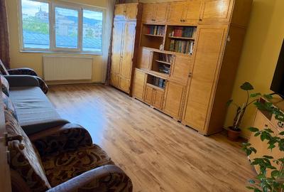 Vand apartament 2 camere decomandat Hateg - 5