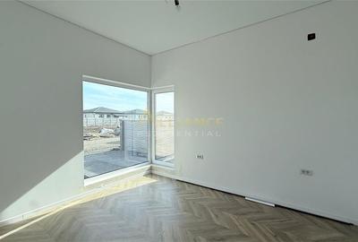 Casa Individuala - 4 camere - 2 bai - 371 mp teren - 8