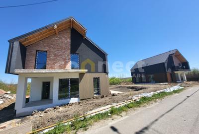 Casă de vanzare | 4 camere, 3 băi | Teren 500 mp I Tureni - 12