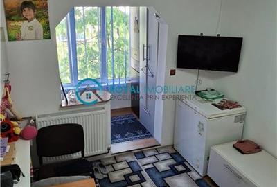 Royal Imobiliare - Vanzare apartament 3 camere zona Paltinis - 9