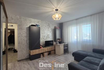 Apartament cu 2 camere etaj intermediar, renovat, boxa, zona Tudor Vladimirescu - 1