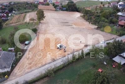 Teren intravilan de vânzare în Groși 713 mp, central - 3