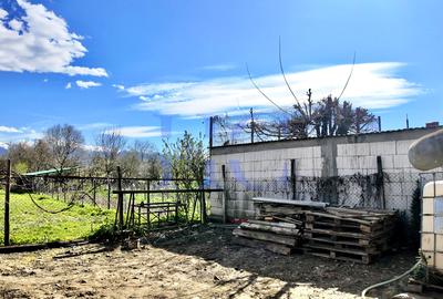 Casă 4 camere|Grădină 1600m | Vedere Făgăraș | Săcădate| 25 min Sibiu - 18
