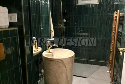 Apartament cu 3 camere semidecomandat în Cetății