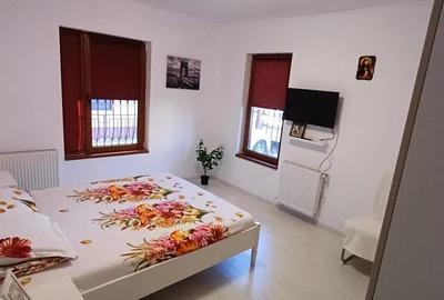 Apartament cu 2 camere decomandat, mobilat în Prelungirea Ghencea