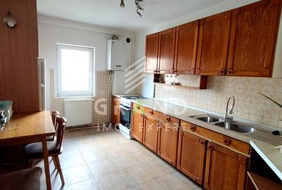 4 camere | Str.Nicolae Titulescu/Gheorgheni | Etaj 2/4 | 78 mp+balcon | Boxă - 4
