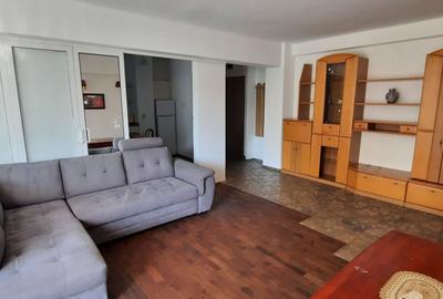 Apartament in zona Iulius Town - 3