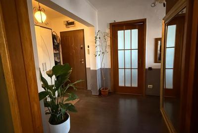 Apartament 2 camere Casa de Cultura - 2