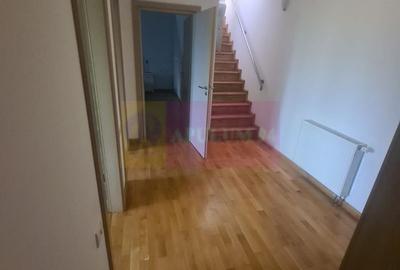 Vila de vanzare cu 6 camere in Cornu (teren 6.600 mp) - 30