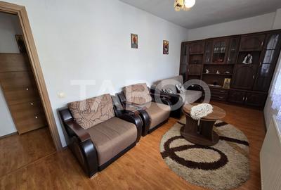 Apartament decomandat 3 camere 2 bai 66 mp parcare boxa Terezian Sibiu - 3