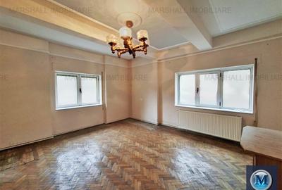 Casă cu 3 camere în Central