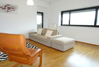 Apartament cu 3 camere decomandat, mobilat în Băneasa