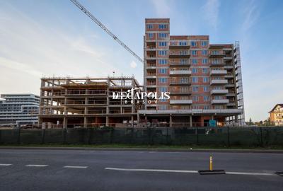 Garsonieră decomandată în Tractorul