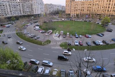 Birou, de 68.00 mp, în P-ța Alba Iulia