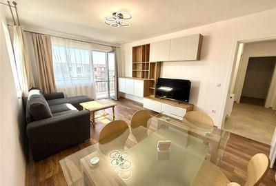 Apartament cu 3 camere decomandat, mobilat în Tractorul