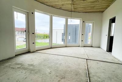 Casǎ de vânzare 7 camere P+E Sânmartin - 9