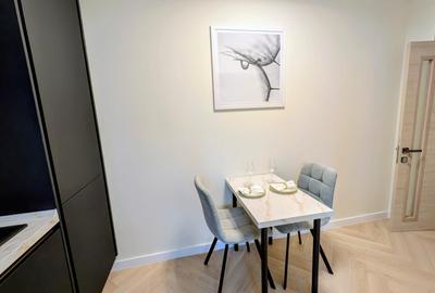 Unirii stradal,bloc monolit,mobilat/utilat,totul nou,ultralux,vedere panoramica - 14