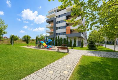 0% Comision ! Apartament 2 camere, expundere sudica, cart. Europa - 2