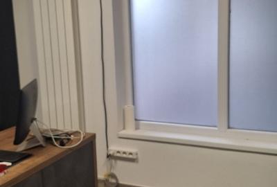 Inchiriez spatiu comercial 50 mp,pretabil birou - 9