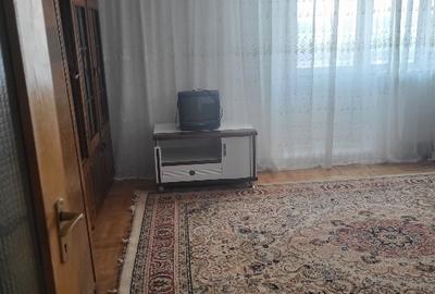 Închiriere Apartament - 8