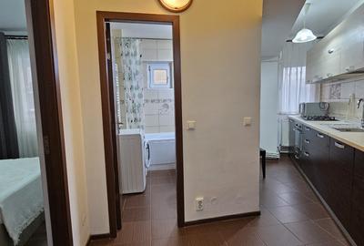 CENTRU CIVIC- apartament cu 2cam, etajul 1 - 1