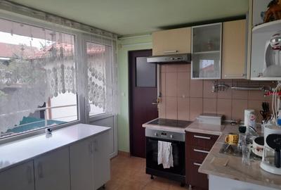Mureseni, casa frumoasa cu 5 camere plus living, cu 500 mp teren total - 4