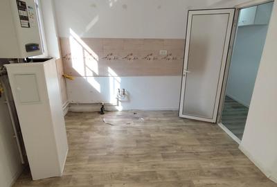 Spatiu comercial ( apt.3 camere) / Zona City Mall - 6