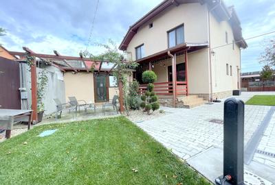 Casă individuală cu 4 camere în Central