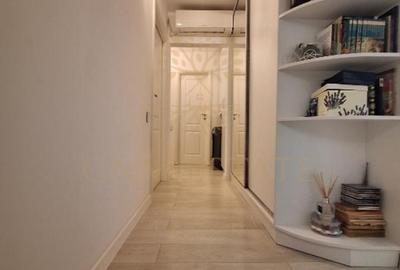 4 Camere Et.4/4 Bloc Reabilitat | Metrou Raul Doamnei - 9