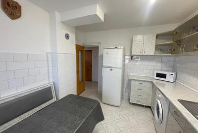 2 Camere Decebal - 3 min Metrou Piata Muncii - Loc de Parcare - 10