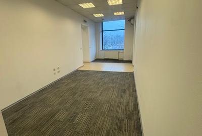 Inchiriere Spatiu Comercial stradal  Piata Victoriei - 19