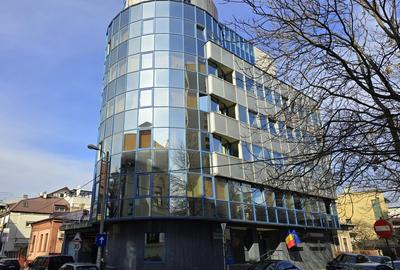 Spatiu birouri in cladire de birouri langa Primaria Banu Manta - 1
