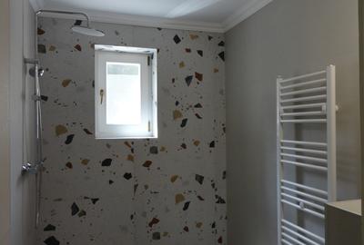 Apartament in casa recent renovat , parcare in curte, zona centrala - 16