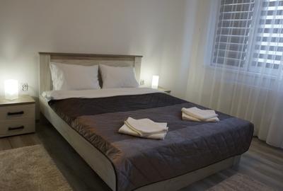 Garsonieră decomandată, mobilată în P-ța Unirii