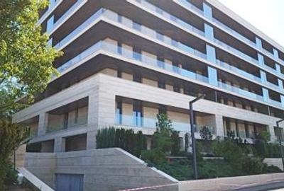 4 Rooms  One Rahmaninov   2 parking - 1