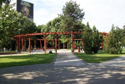 Titan-Parcul Titanel-strada Burdujeni - 2