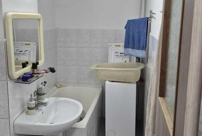 Garsoniera Lacul Tei - etaj 6-decomandata- an 1986 - 4