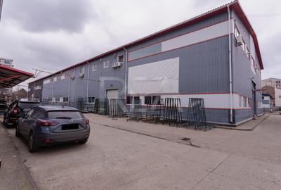 Doua hale / spatiu industrial + birouri 5000 mp / Sector 4 - 1