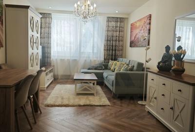 Apartament cu 2 camere decomandat, mobilat în Ștrand