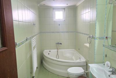 Vand apartament 3 camere in Deva, zona Piata Victoriei, etaj 3, mobilat - 6