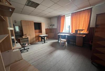 Casa zona centrala,oportunitate personalizare - 1